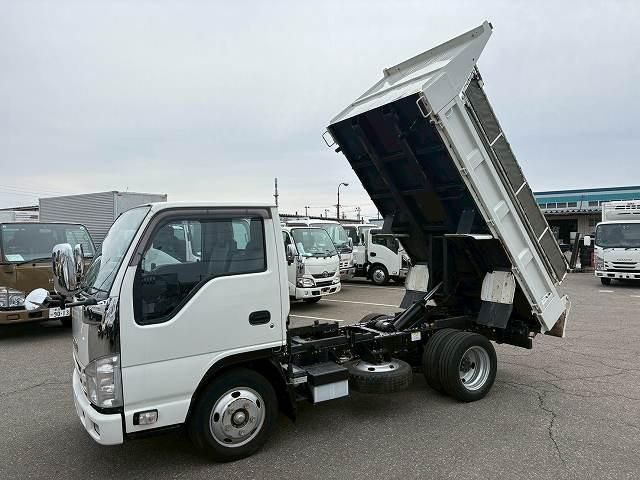 ISUZU / ELF