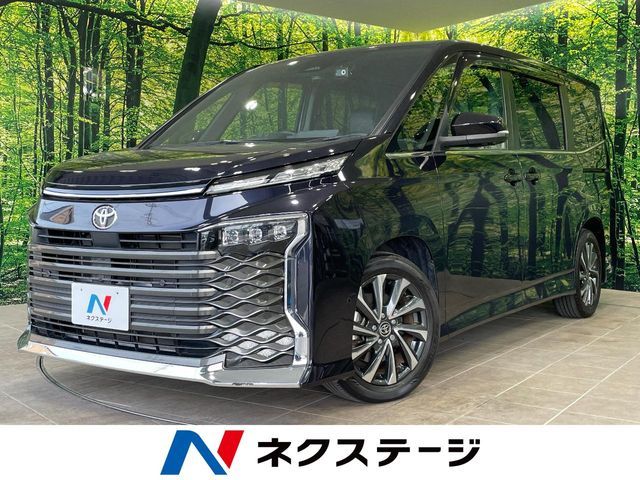 TOYOTA / VOXY