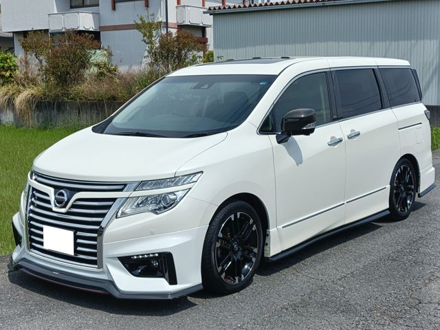 NISSAN / ELGRAND  4WD