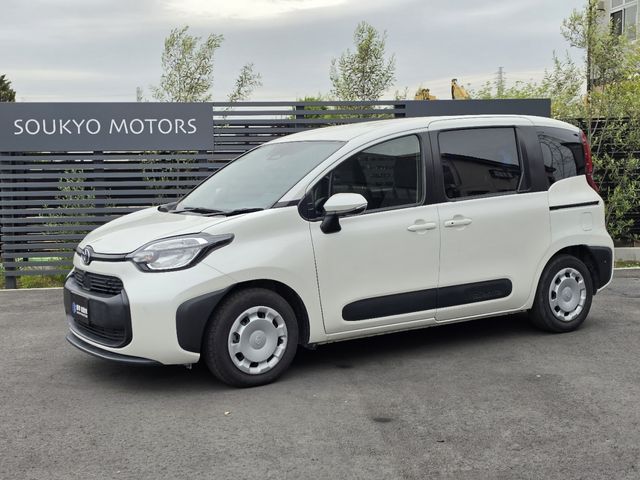 TOYOTA / SIENTA HYBRID