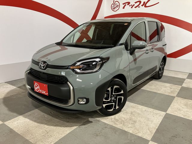 TOYOTA / SIENTA HYBRID