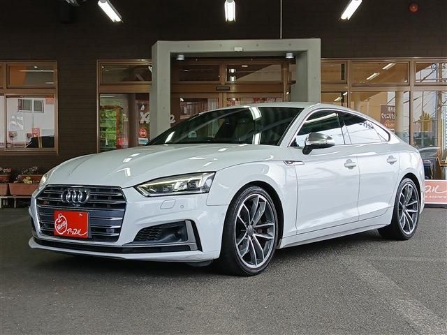 AUDI / AUDI S5 SPORTBACK