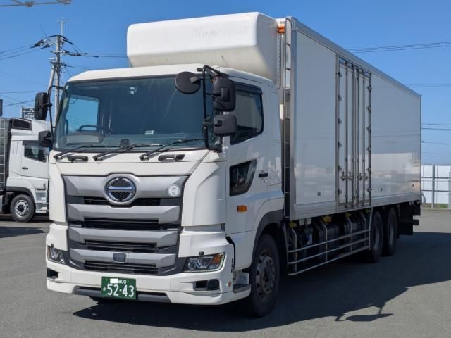 Japanese used car Ref# 1568772 HINO / PROFIA