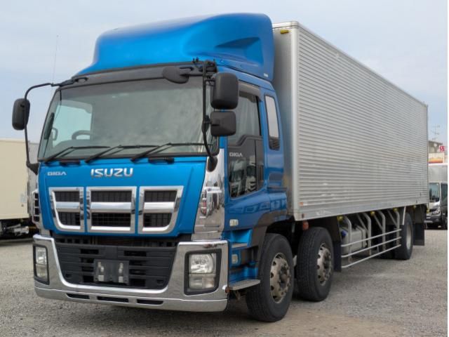 ISUZU / GIGA