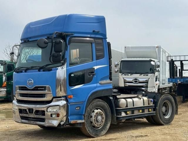 NISSAN DIESEL / Quon