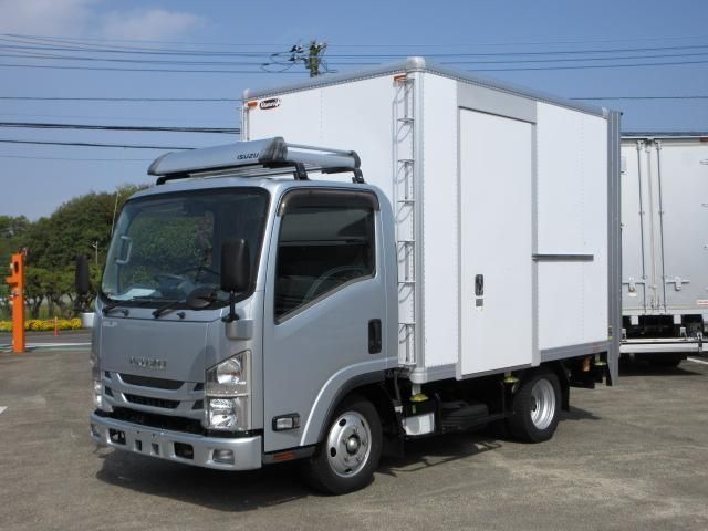 ISUZU / ELF