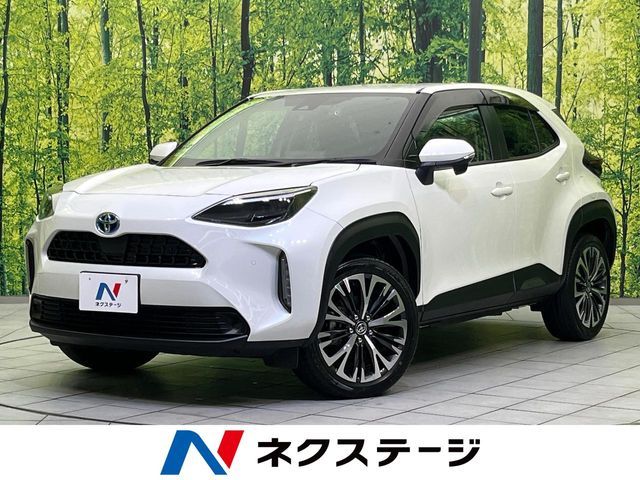TOYOTA / YARIS CROSS HYBRID