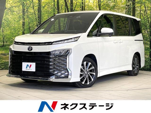 TOYOTA / VOXY