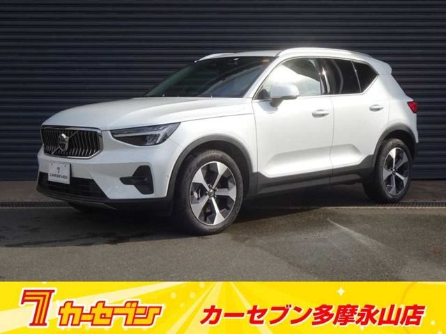 VOLVO / VOLVO XC40