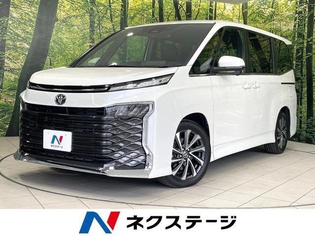 TOYOTA / VOXY