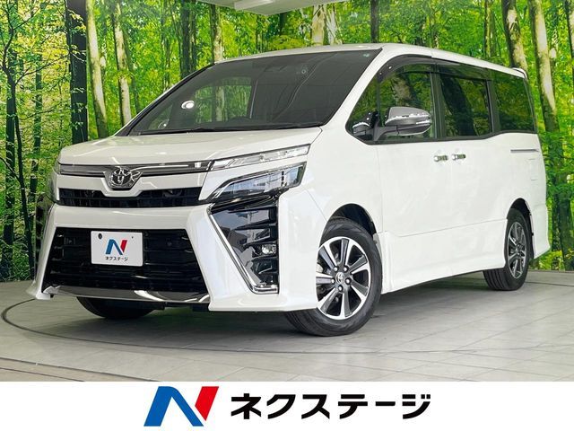 TOYOTA / VOXY