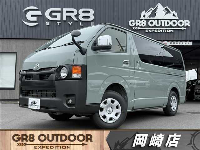 TOYOTA / HIACE van 4WD