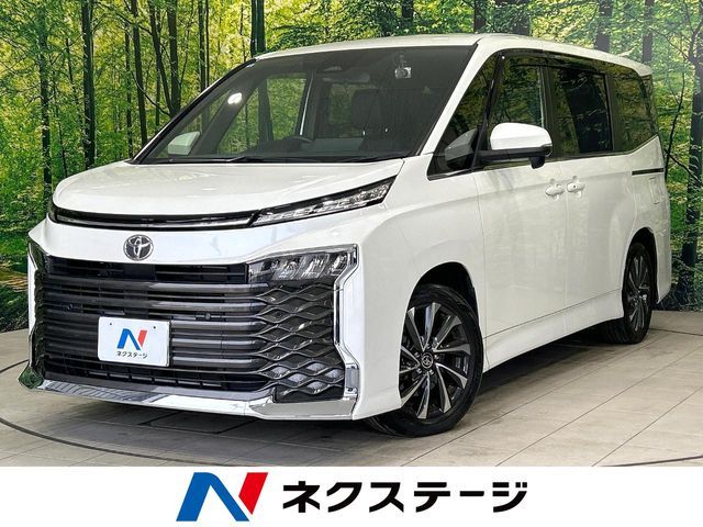 TOYOTA / VOXY