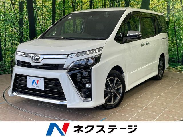 TOYOTA / VOXY