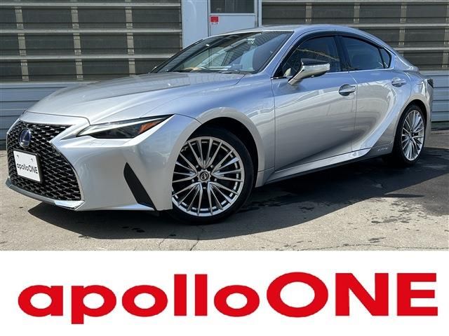 TOYOTA / LEXUS IS300h AWD