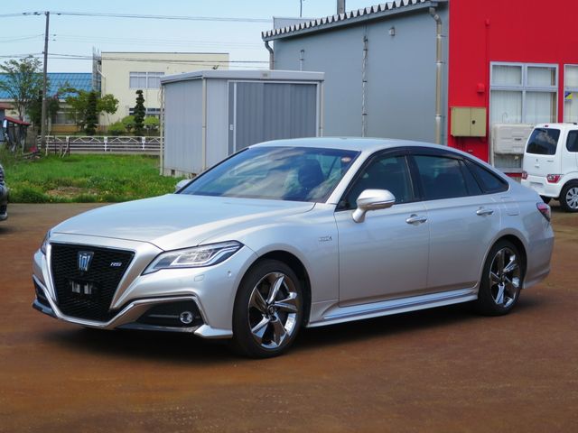 TOYOTA / CROWN sedan hybrid