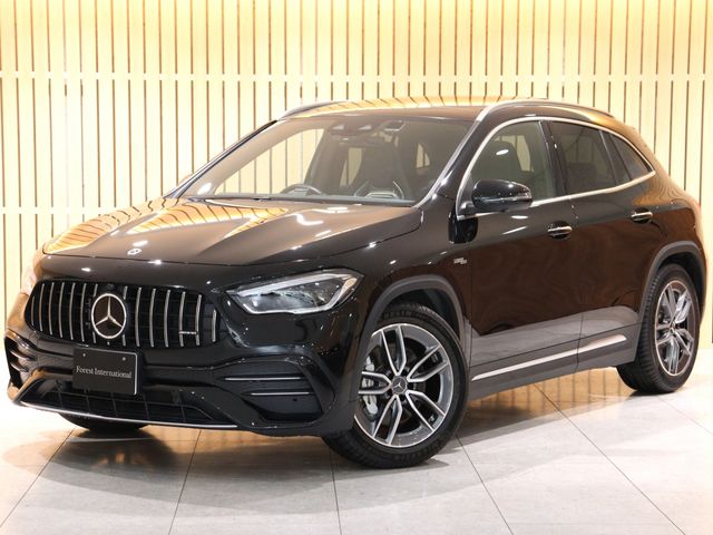 MERCEDES BENZ / MERCEDES AMG GLA class
