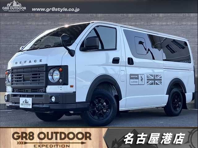 TOYOTA / HIACE van 4WD