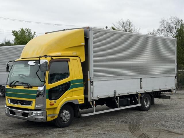 Japanese used car Ref# 1569851 MITSUBISHI FUSOU / FIGHTER