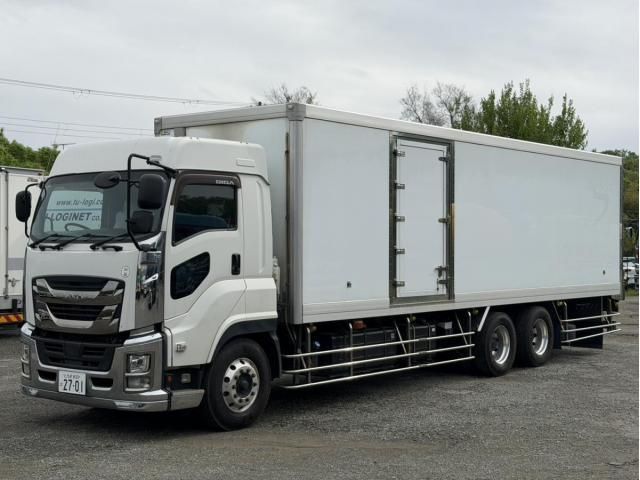 Japanese used car Ref# 1569855 ISUZU / GIGA