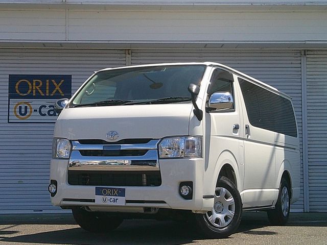 TOYOTA / HIACE van 4WD
