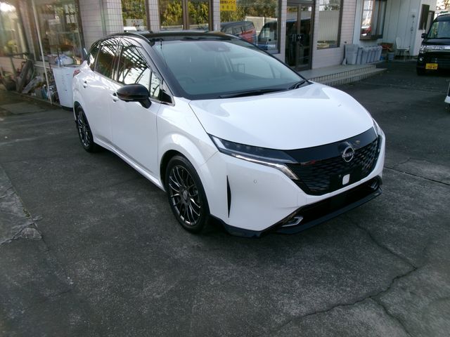 NISSAN / AURA