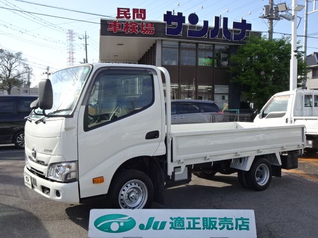 TOYOTA / DYNA