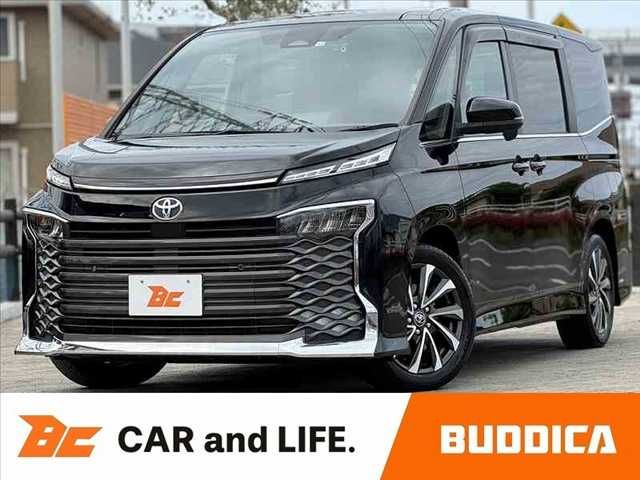 TOYOTA / VOXY