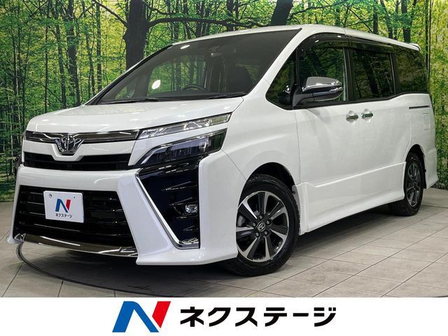 TOYOTA / VOXY