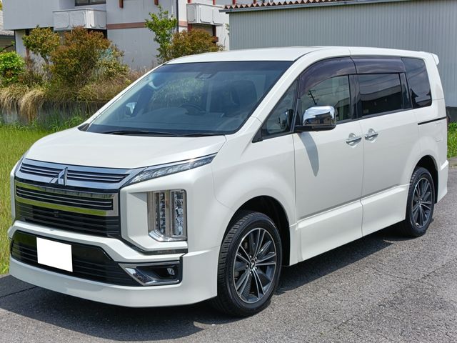 MITSUBISHI / DELICA D:5 4WD