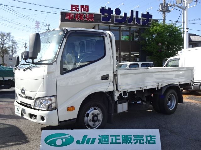 Japanese used car Ref# 1570158 HINO / DUTRO