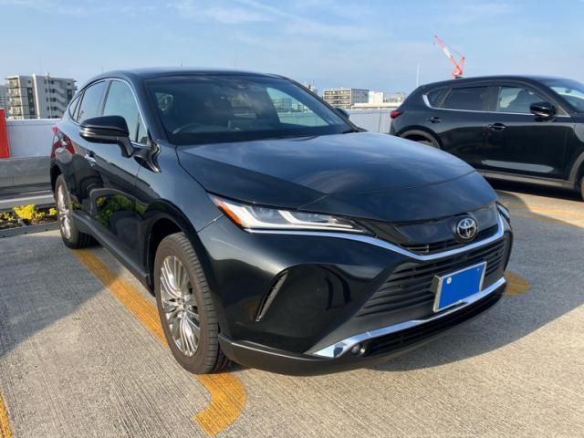 Japanese used car Ref# 1570304 TOYOTA / HARRIER 2WD