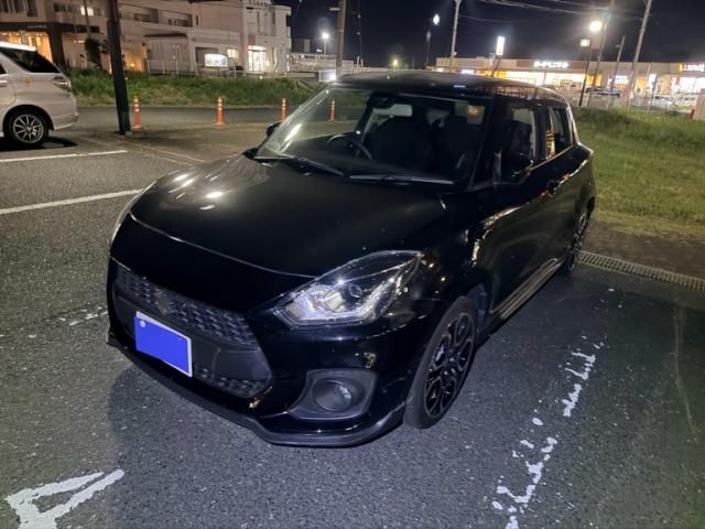 Japanese used car Ref# 1570308 SUZUKI / SWIFT