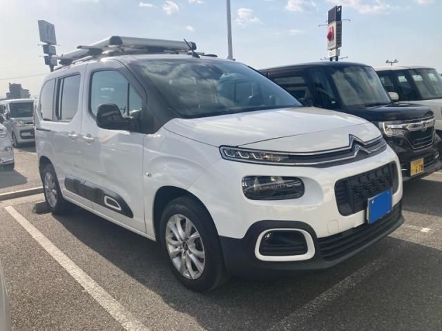 Japanese used car Ref# 1570309 CITROEN / CITROEN Berlingo