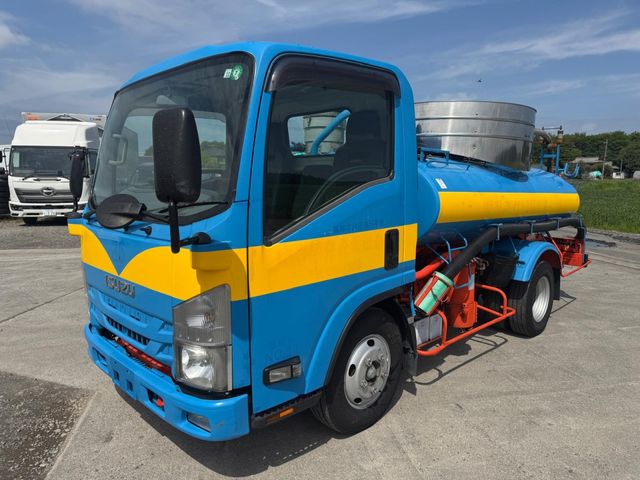 Japanese used car Ref# 1570632 ISUZU / ELF