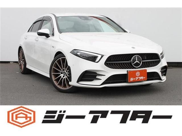 MERCEDES BENZ / MERCEDES BENZ A class sedan