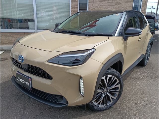 TOYOTA / YARIS CROSS HYBRID