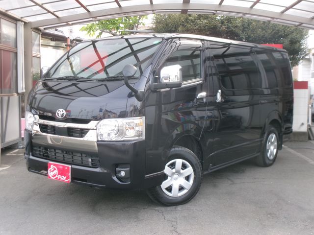 TOYOTA / HIACE van 4WD