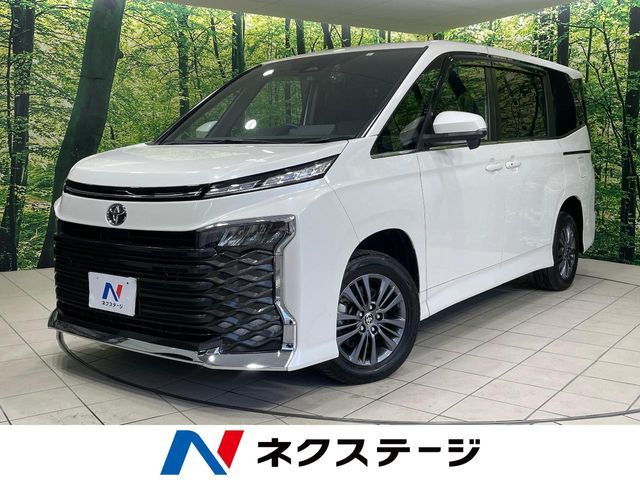 TOYOTA / VOXY 4WD