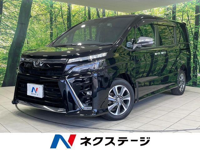 TOYOTA / VOXY 4WD