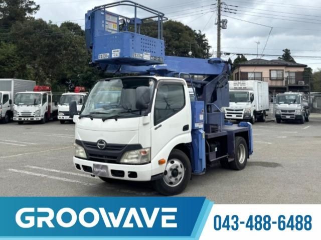 Japanese used car Ref# 1570895 HINO / DUTRO