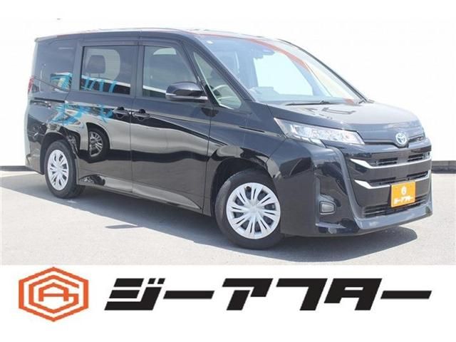 TOYOTA / NOAH HYBRID