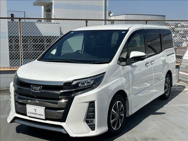 TOYOTA / NOAH