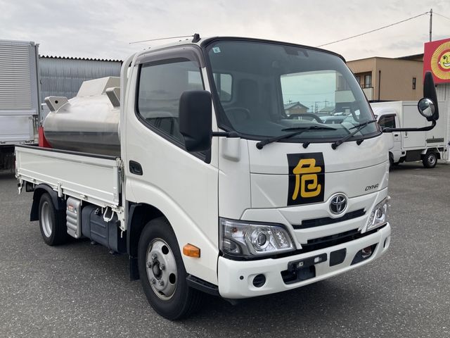 TOYOTA / DYNA