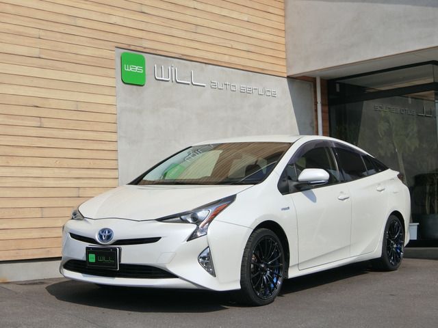 TOYOTA / PRIUS