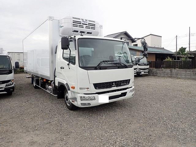 Japanese used car Ref# 1571841 MITSUBISHI FUSOU / FIGHTER