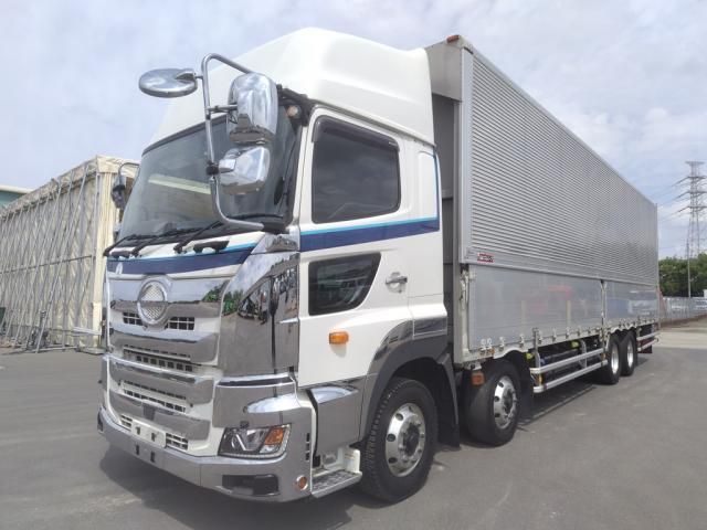 Japanese used car Ref# 1571847 HINO / PROFIA