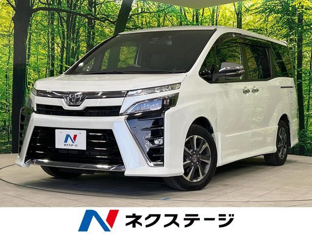 TOYOTA / VOXY