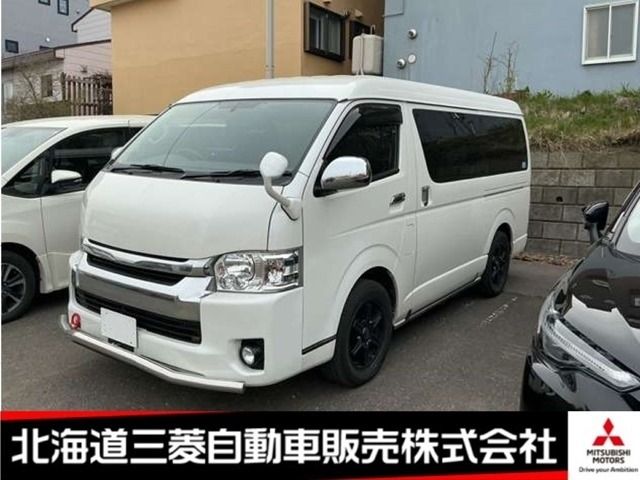 TOYOTA / HIACE van 4WD