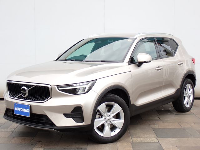 VOLVO / VOLVO XC40